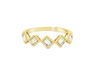 14K Yellow Gold 5 Stone Baguette Diamond Ring - .29ctw