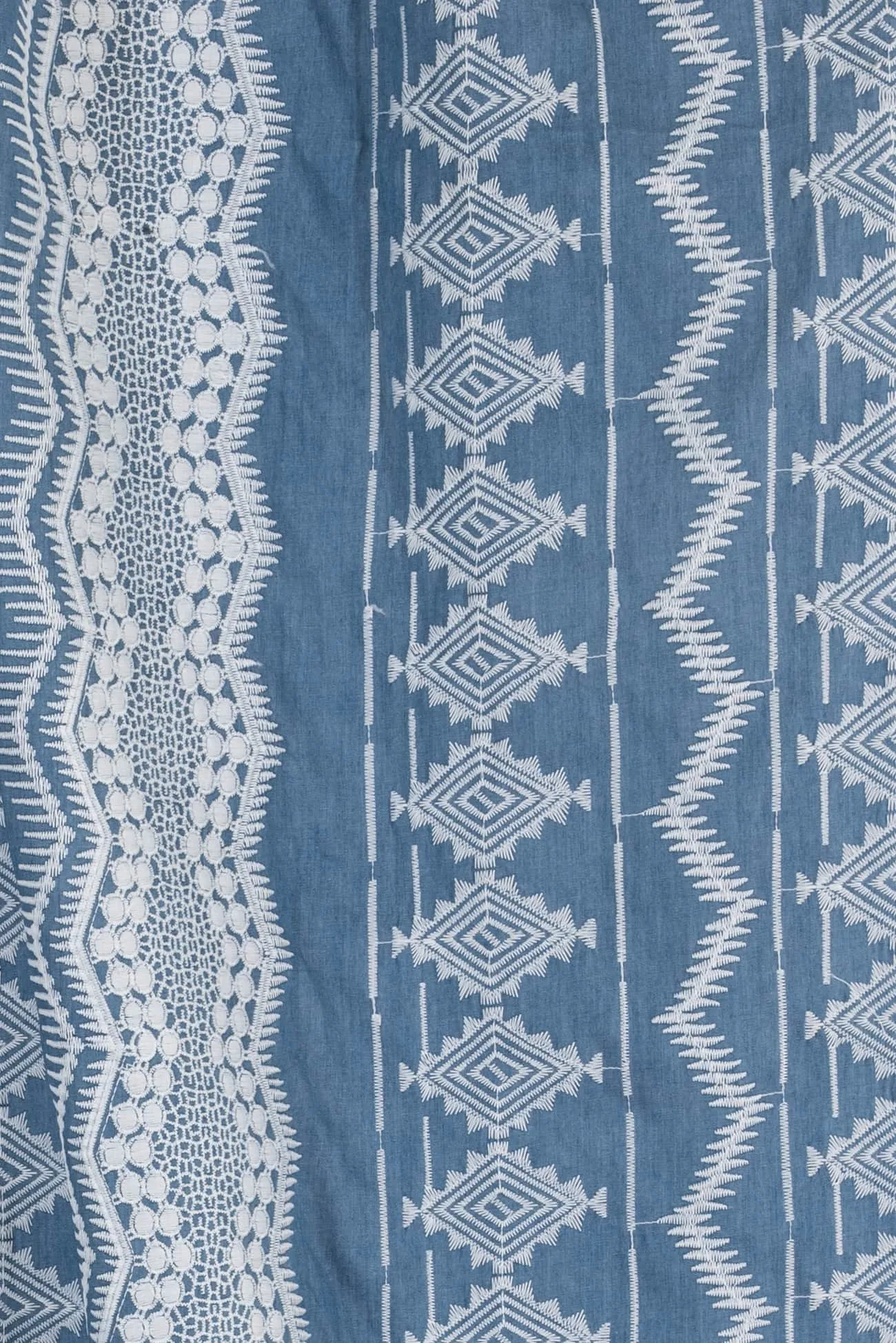 Broderie Chambray Embroidered Cotton Woven