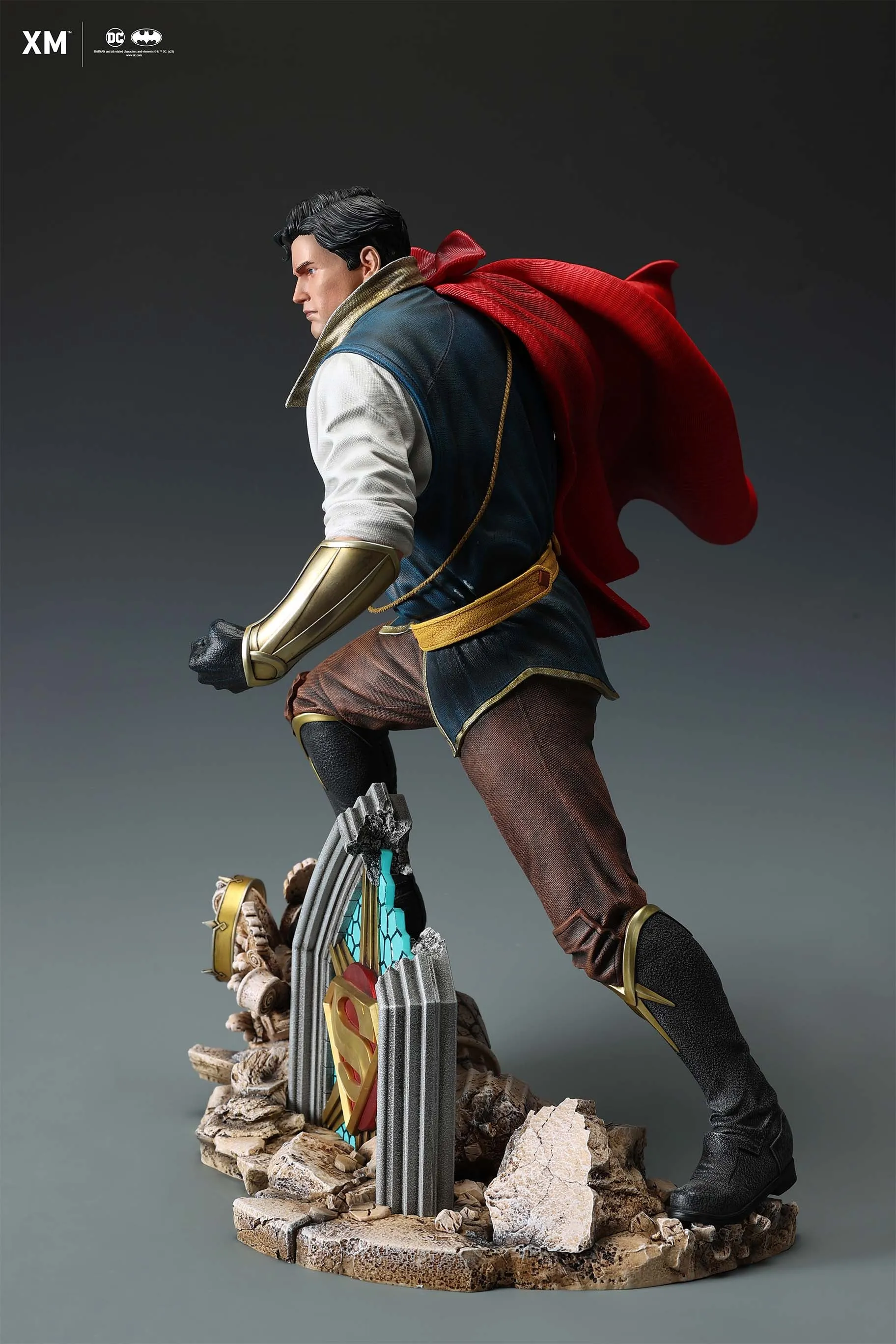 Dark Knights of Steel - Kal-El 1/4 Scale Statue