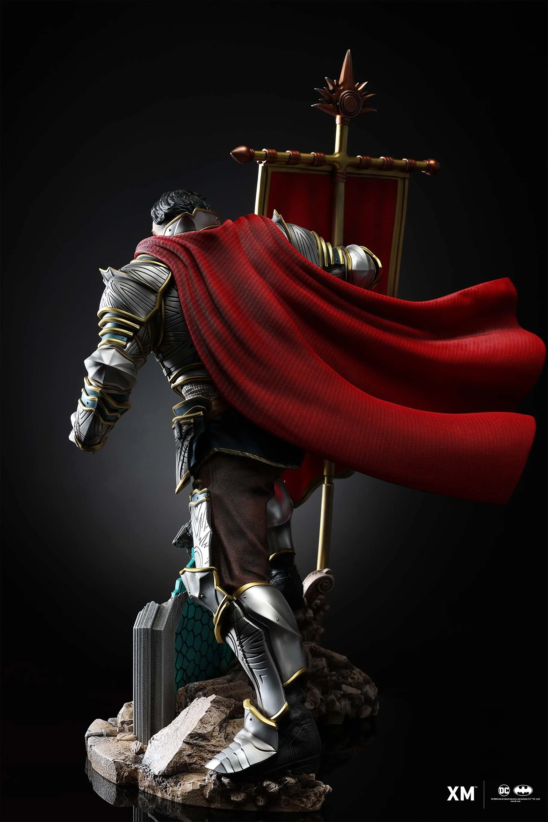 Dark Knights of Steel - Kal-El 1/4 Scale Statue