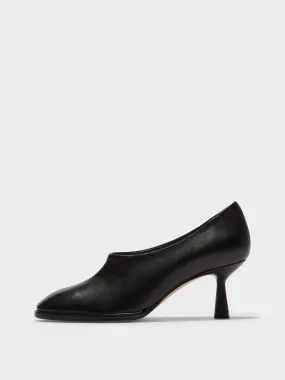 Izzy Leather Pumps