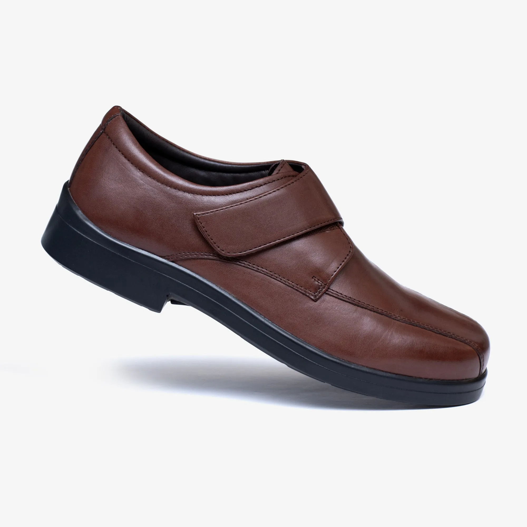 Mens Wide Fit Tredd Well Peter Velcro Shoes