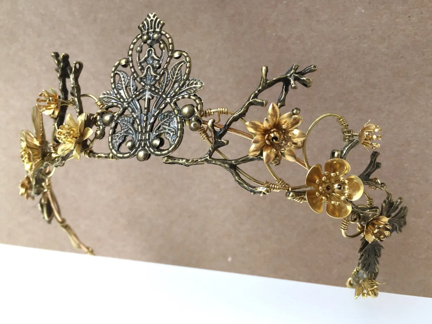 The EFFIE Woodland Crown