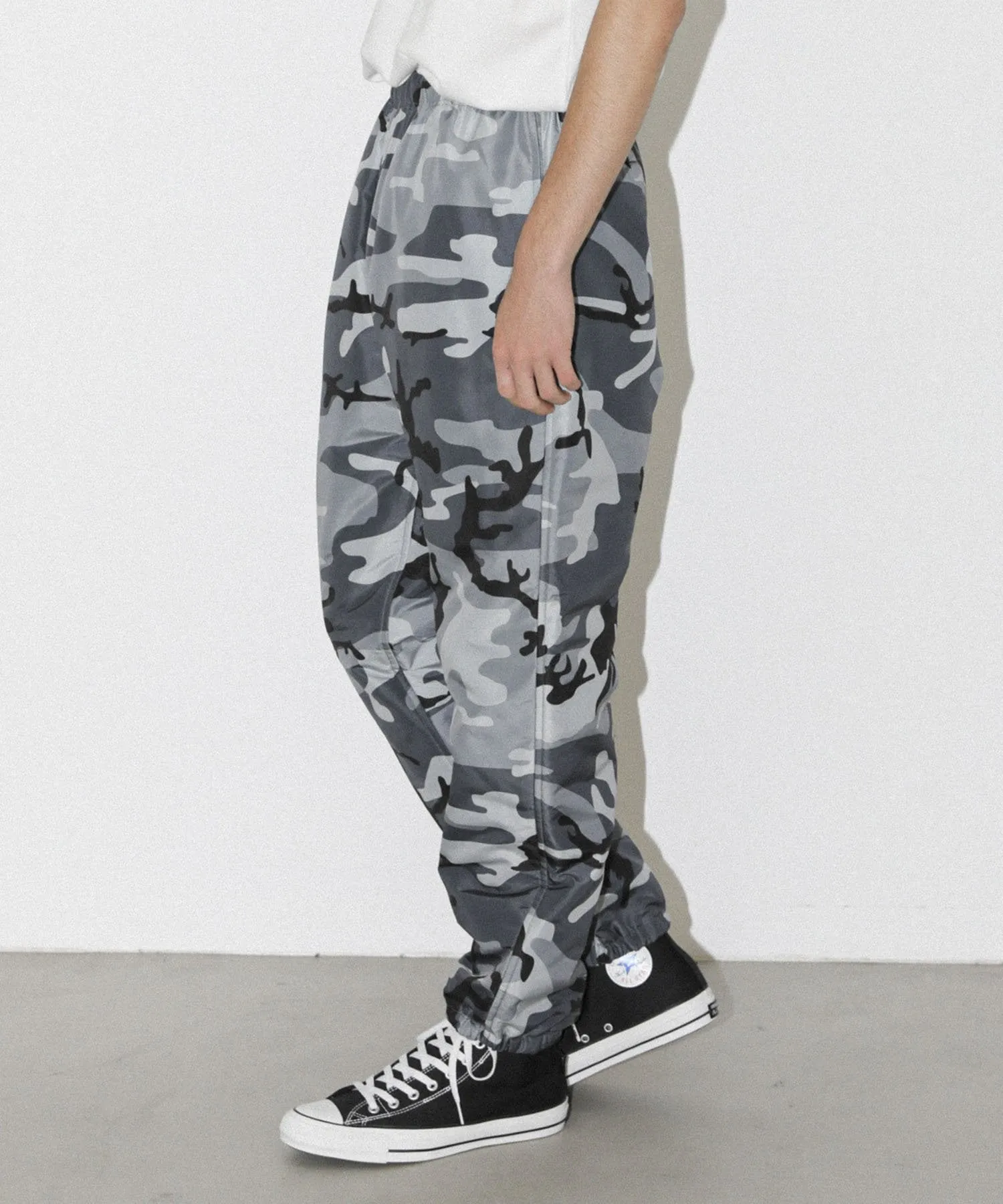 WARM UP CAMO PANTS