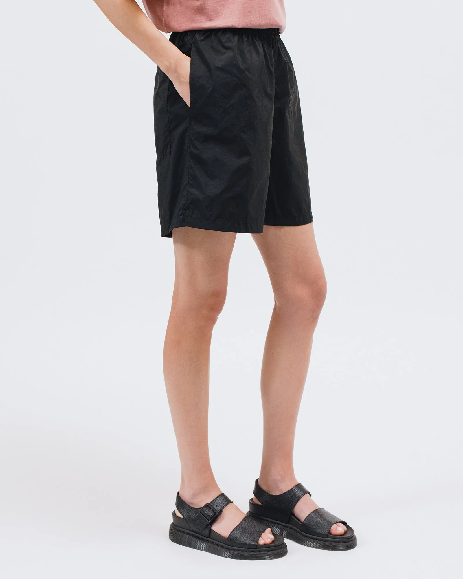 Warm Up Short - Black